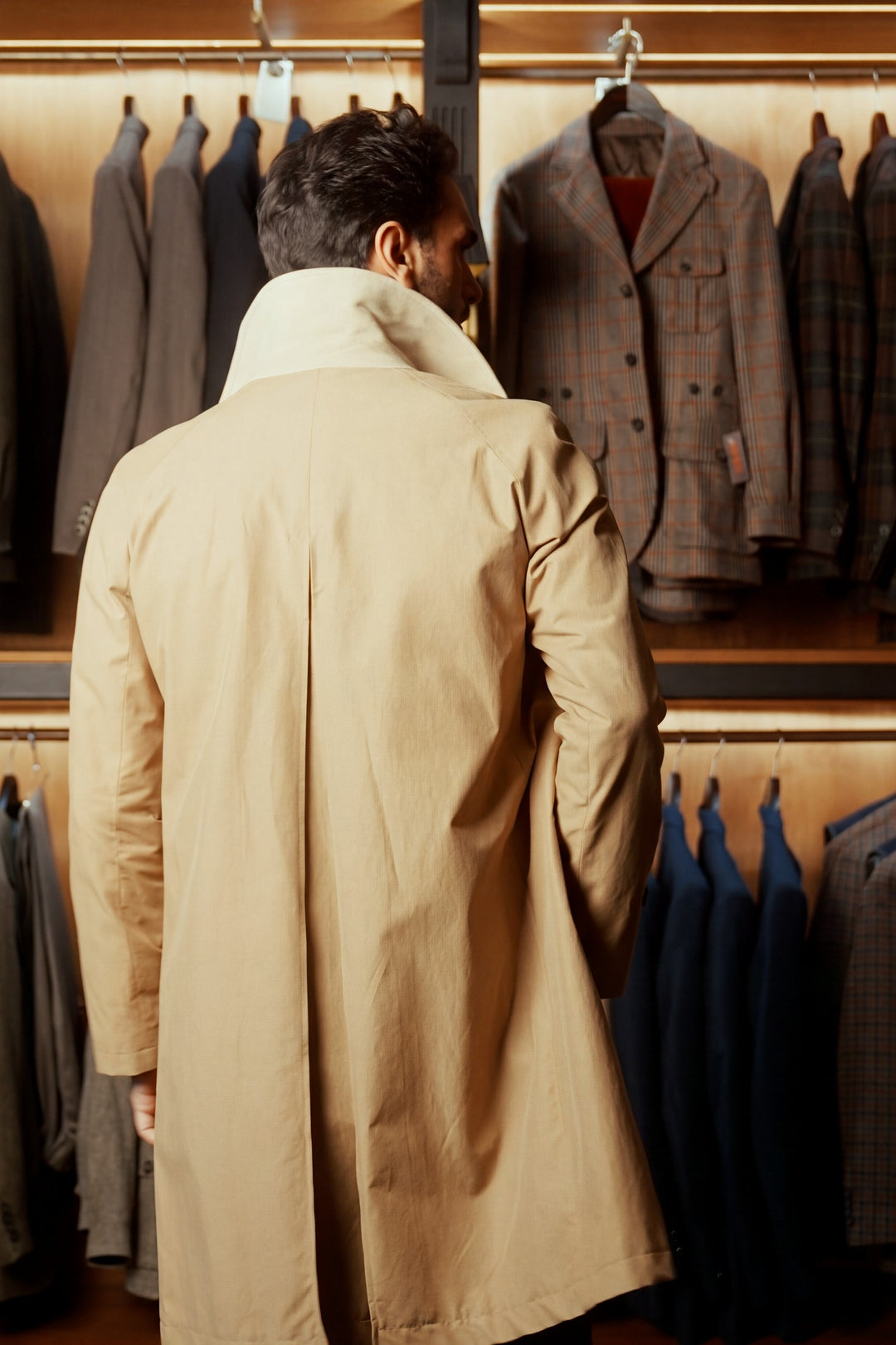 Le Somerset, beige raincoat – worn in the shop