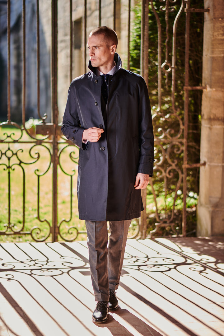 Le Somerset – Navy raincoat – WICKET