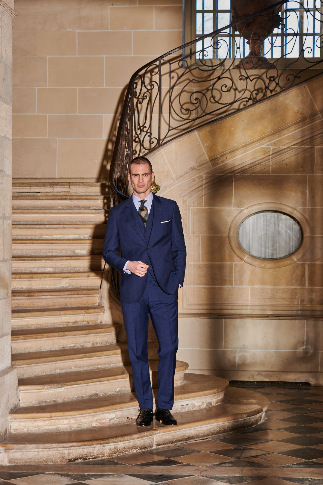 Le Kensington – Navy and royal blue Prince of Wales check – WICKET