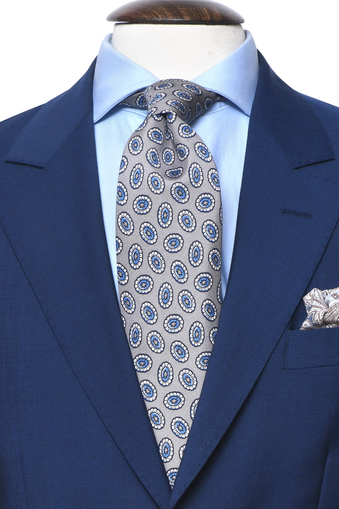 The Tie – Grey silk with blue flowers – WICKET