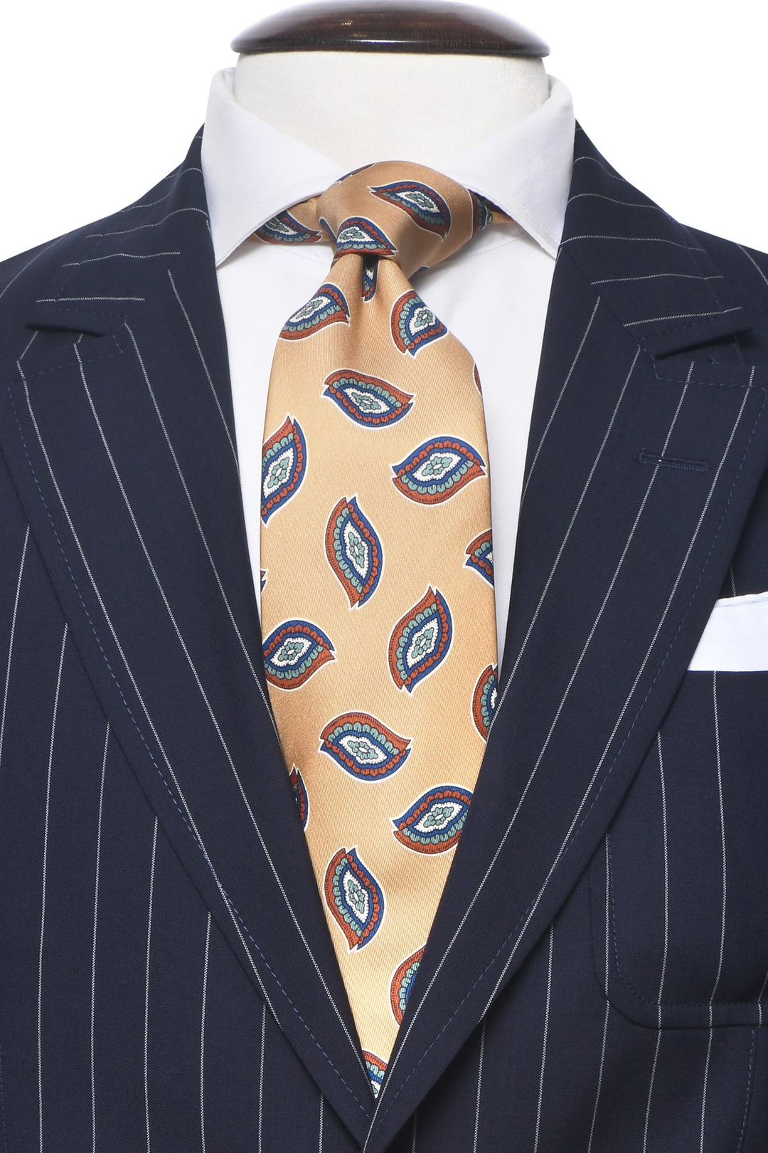 The Tie – Camel silk with stylised leaves – WICKET