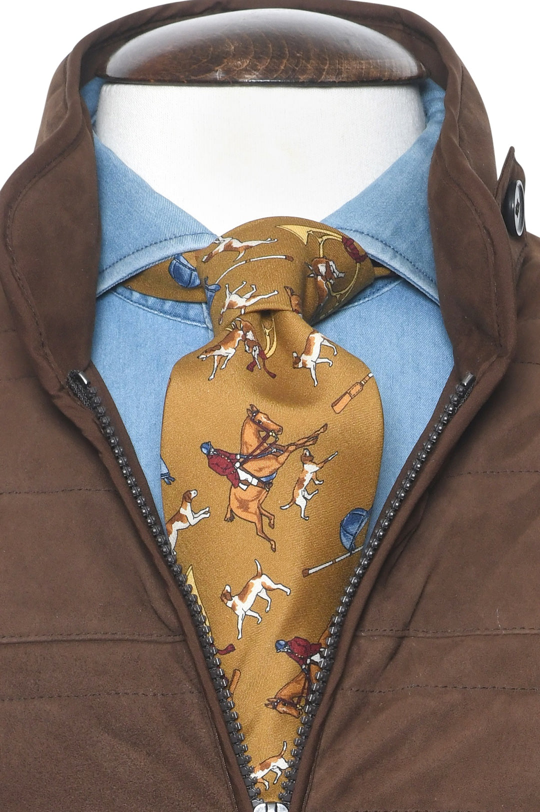 The Tie – Mustard silk with hunting scenes – WICKET