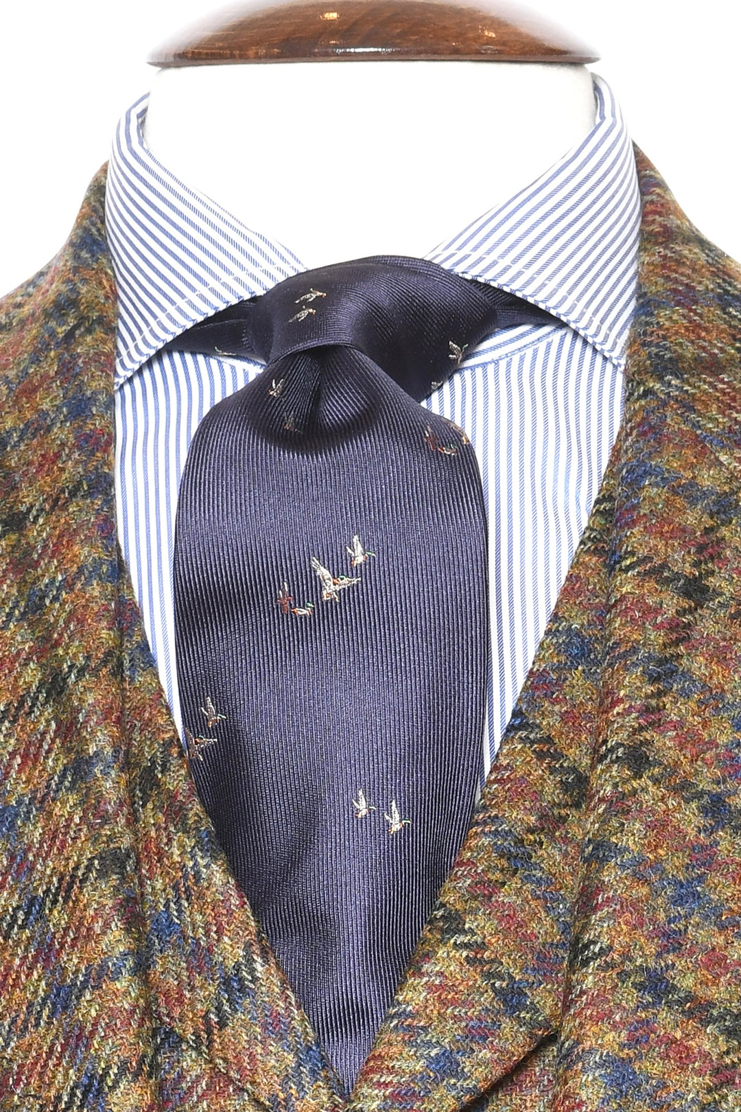 The Tie – Navy silk with ducks – WICKET