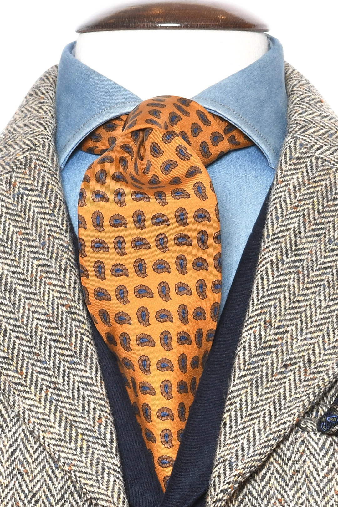The Tie – Orange silk with blue paisley pattern – WICKET