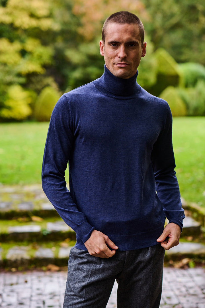 The Roll-Neck – Blue extra-fine merino – WICKET