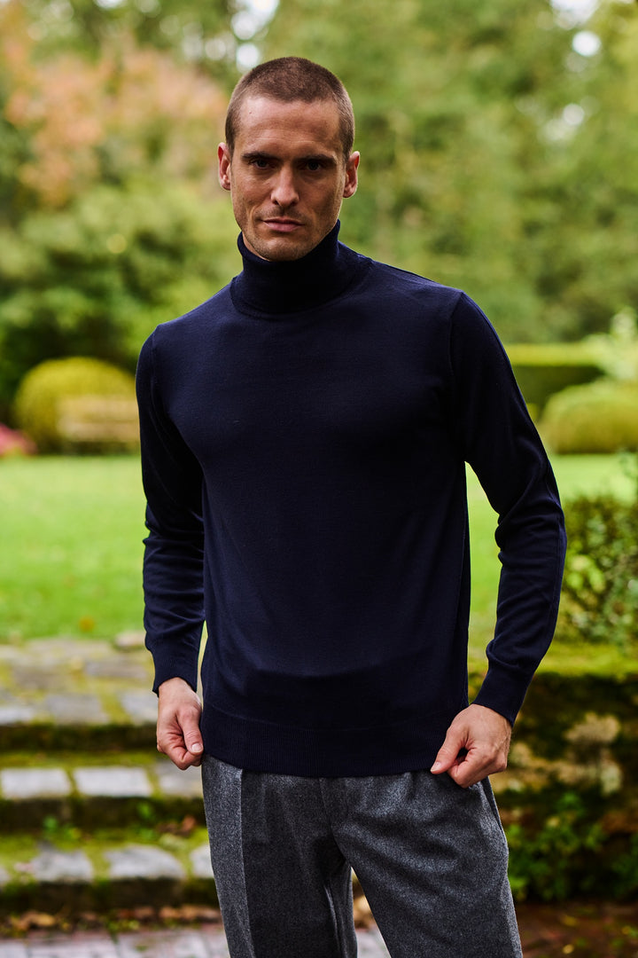 The Roll-Neck – Navy extra-fine merino – WICKET
