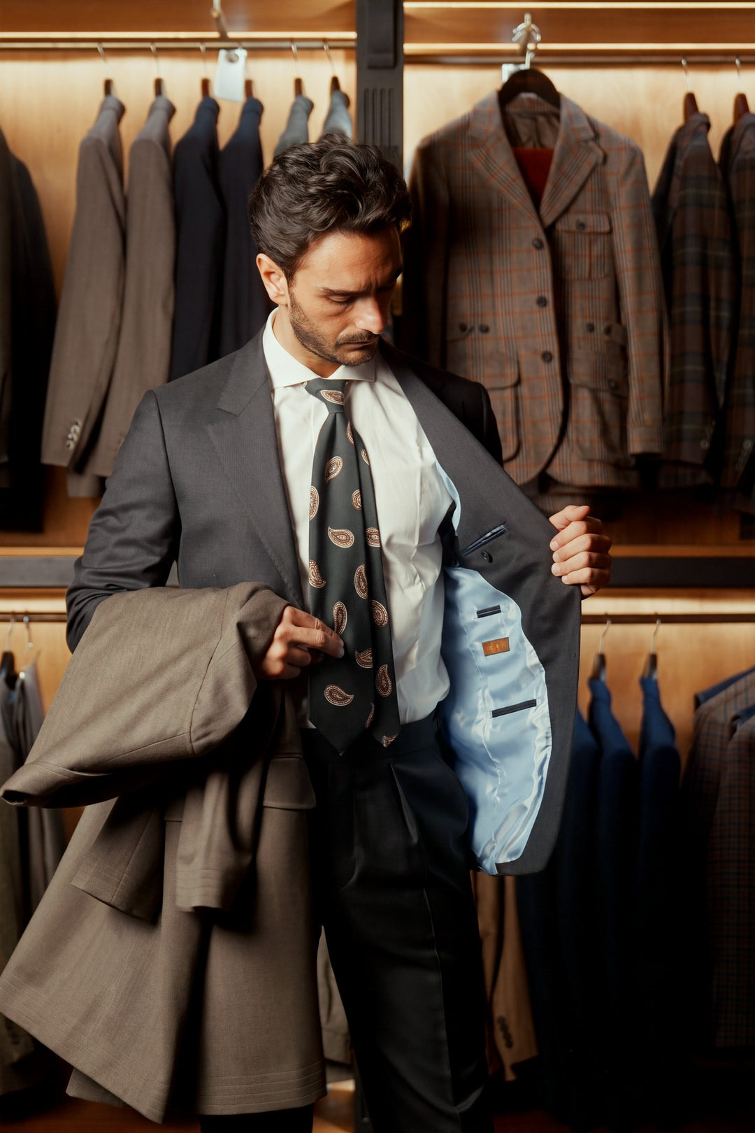 Le Kensington, deep grey Super 120’s wool – worn in the shop