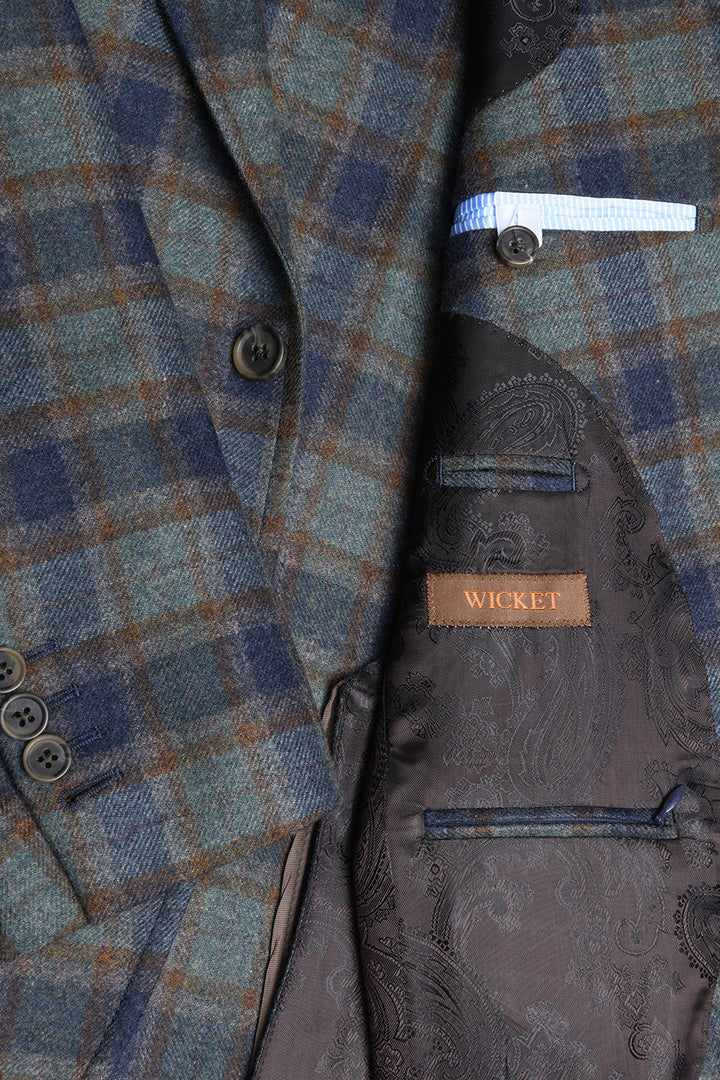 La Milan – WICKET