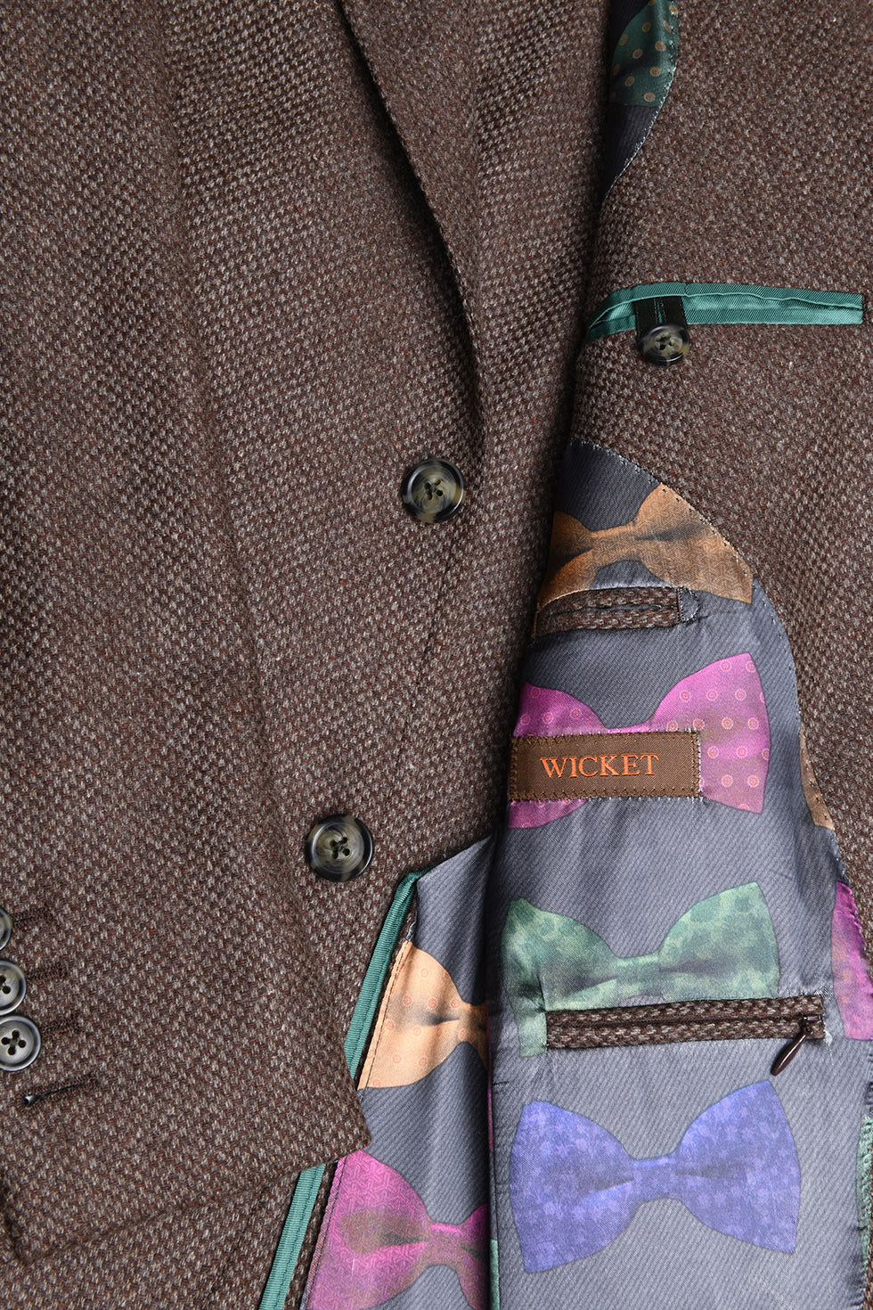 La Turin – ‘Soft tweed’ in honeycomb, brown and beige ground – WICKET