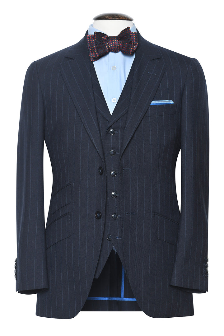 Le Kensington – Travel Suit marine à rayures – WICKET