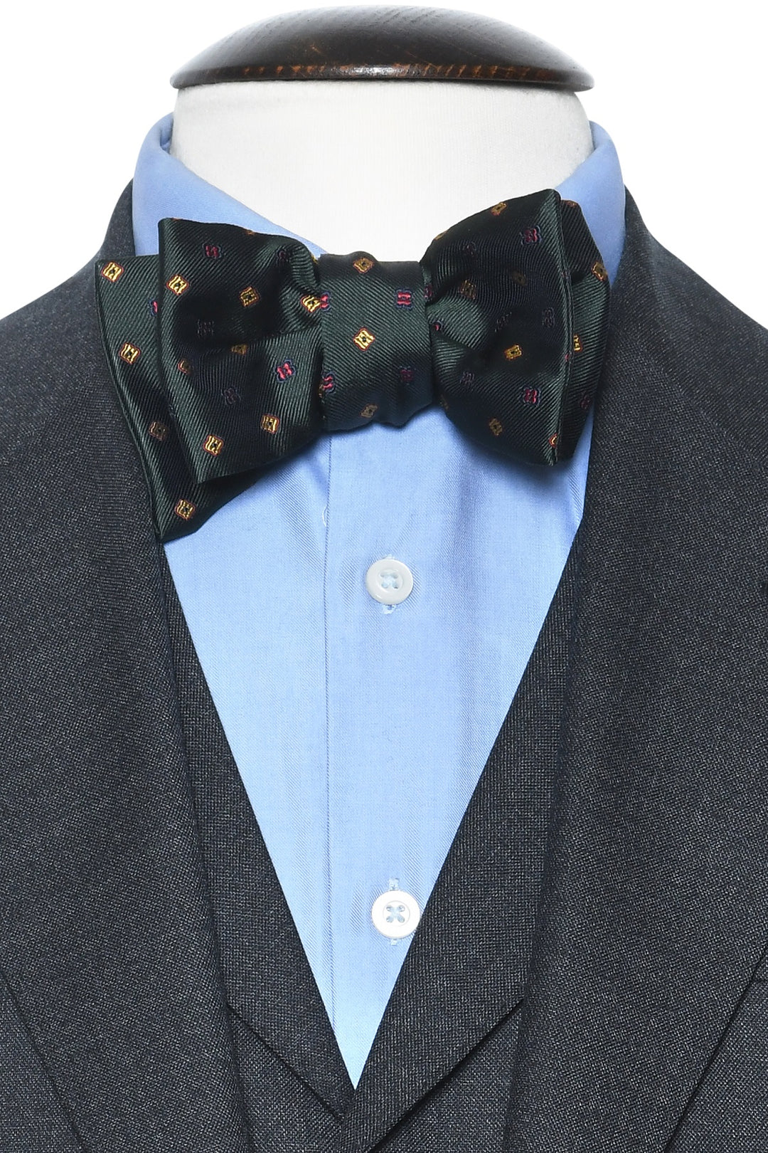 The Bow Tie – Fir green silk with small motifs – WICKET