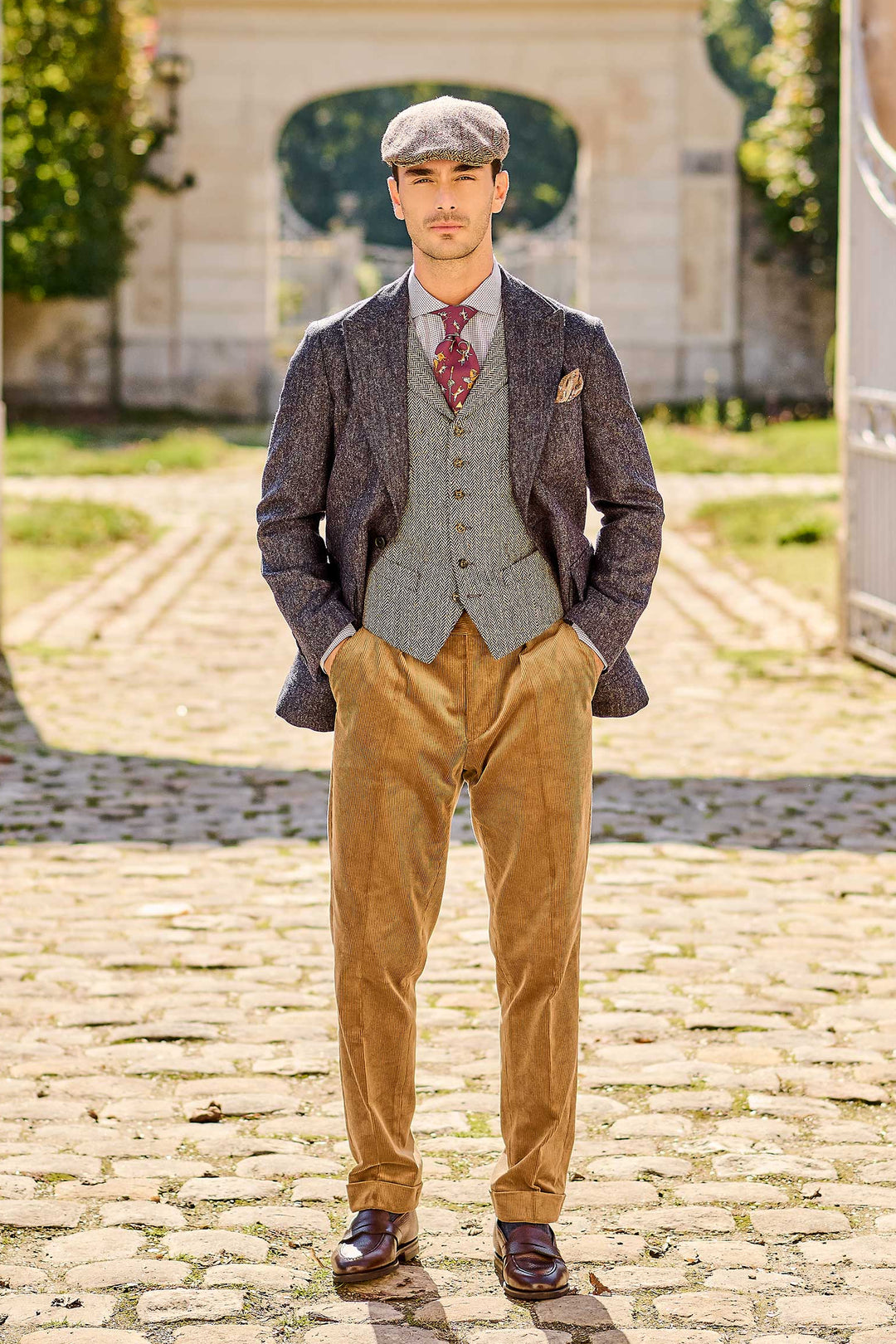 The Classic Sport – Golden beige wide-wale corduroy – WICKET