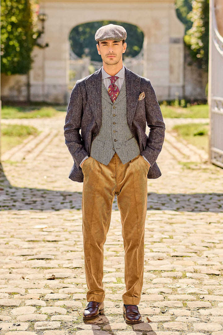 The Classic Sport – Golden beige wide-wale corduroy – WICKET