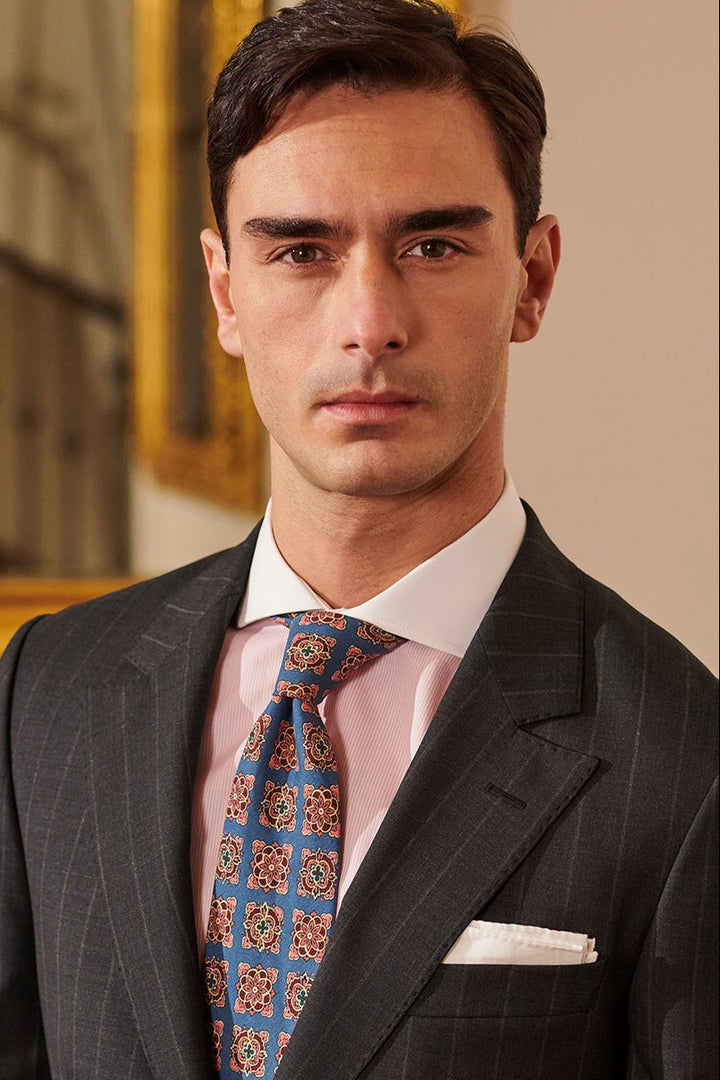 The Cotton Poplin – Fine pink stripes with white collar – WICKET