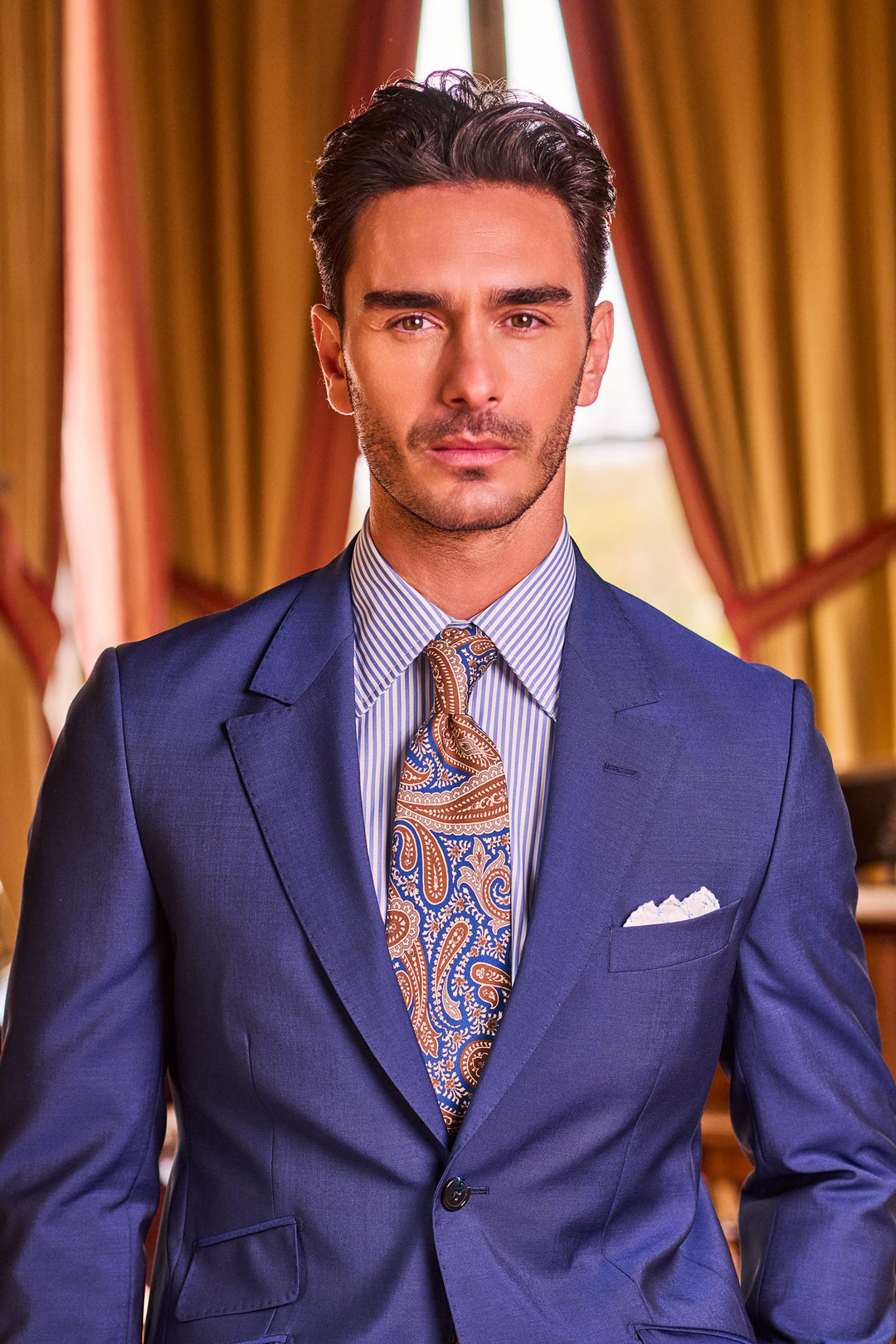 Le Kensington – Royal blue wool and mohair – WICKET