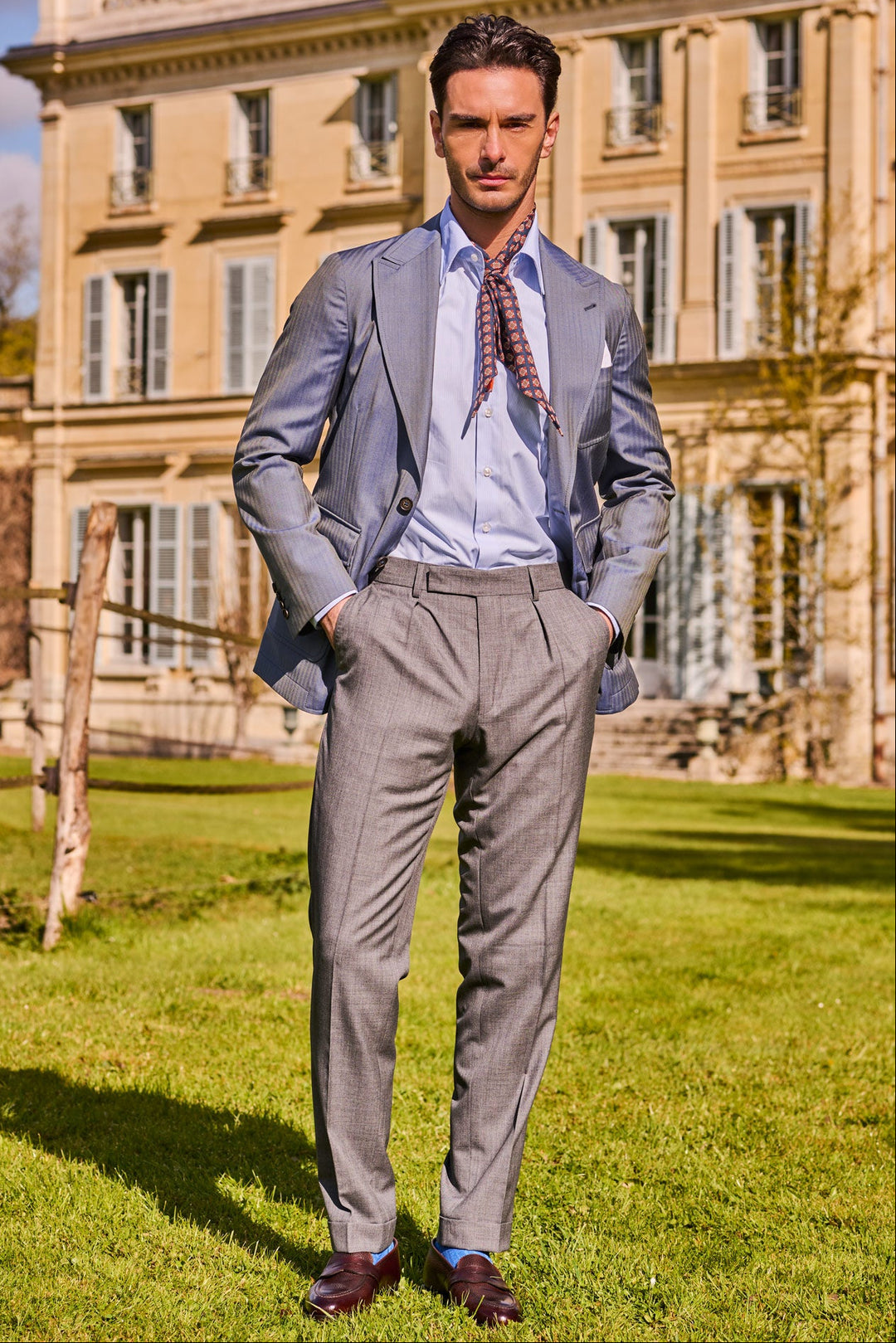 La Downton – Blue Solaro with a green sheen – WICKET