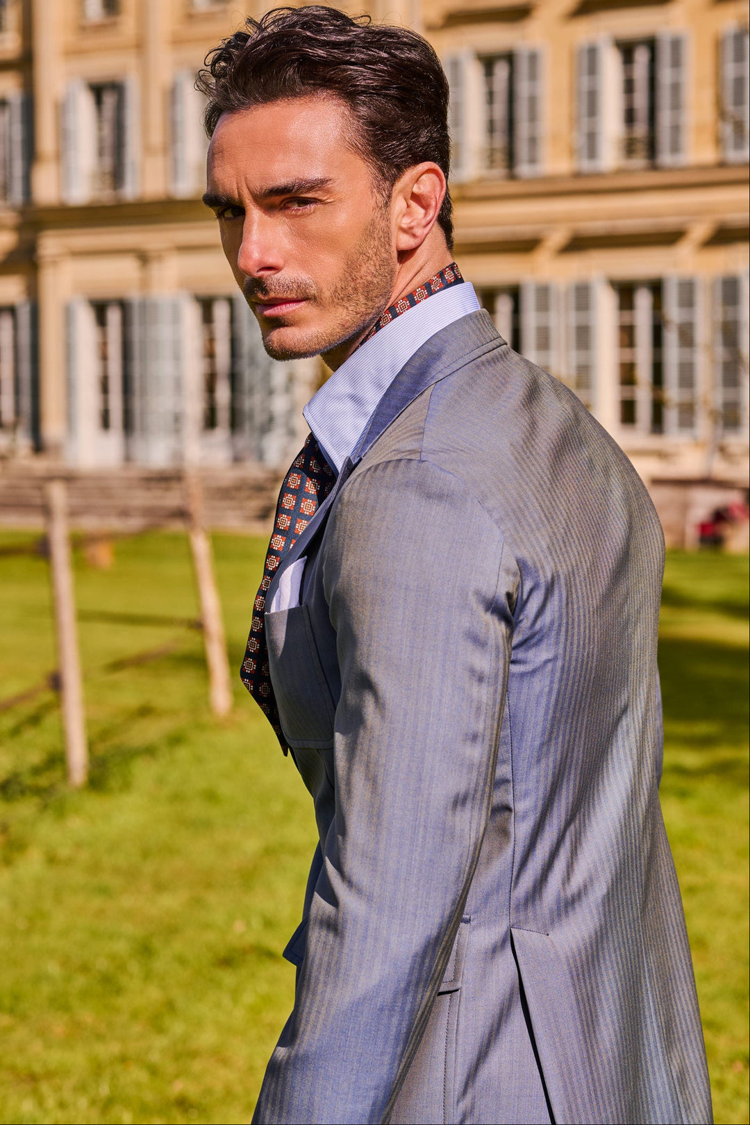 La Downton – Blue Solaro with a green sheen – WICKET