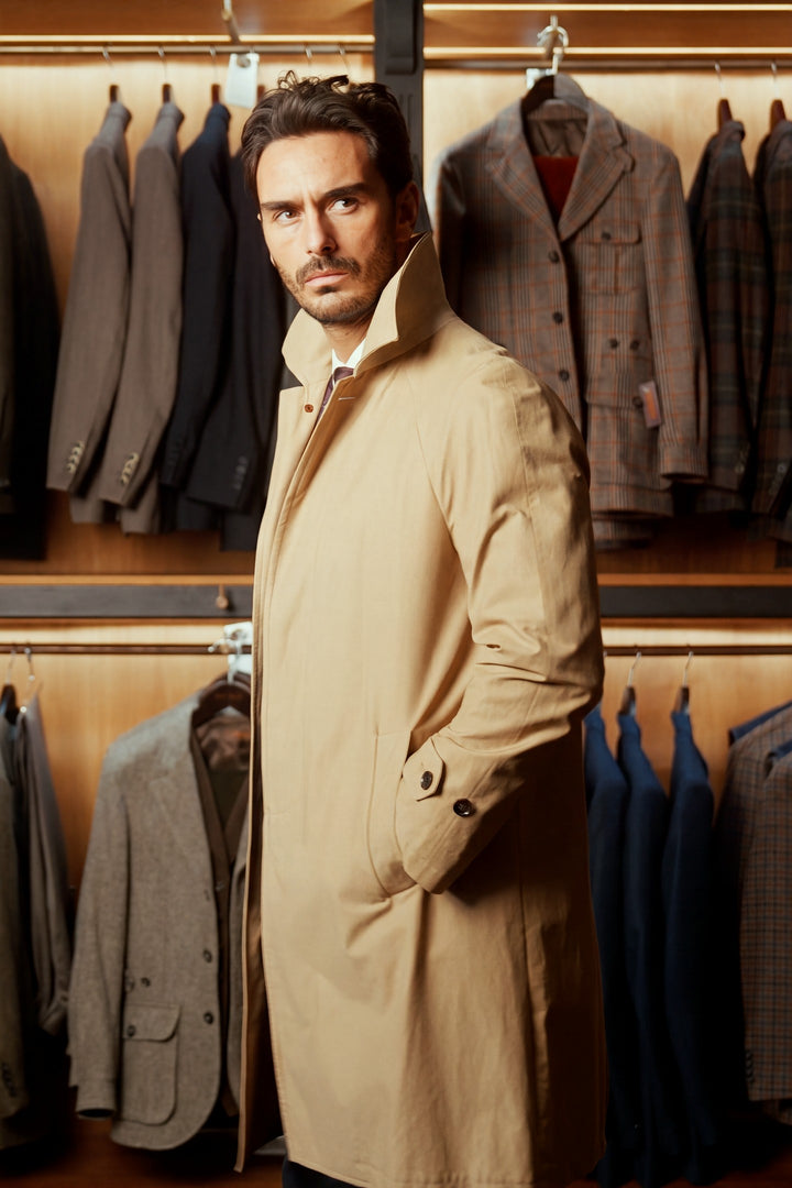 Le Somerset, beige raincoat – worn in the shop