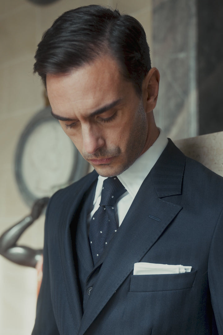 Le Kensington – Deep navy herringbone