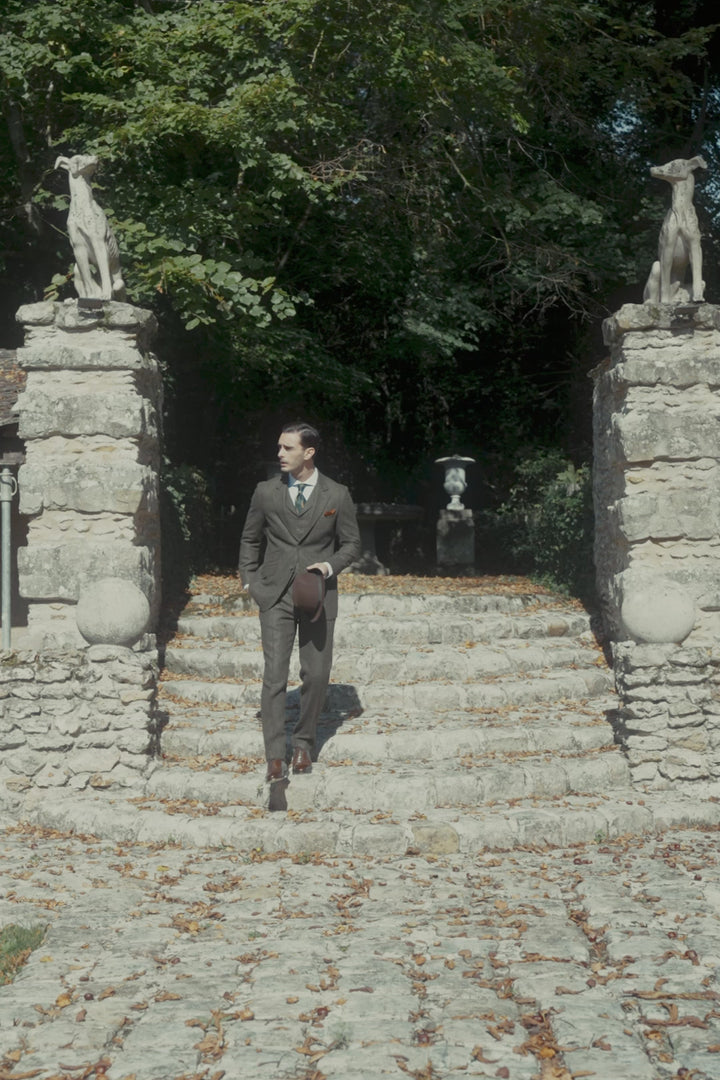 Le Kensington – Green Shetland with blue checks