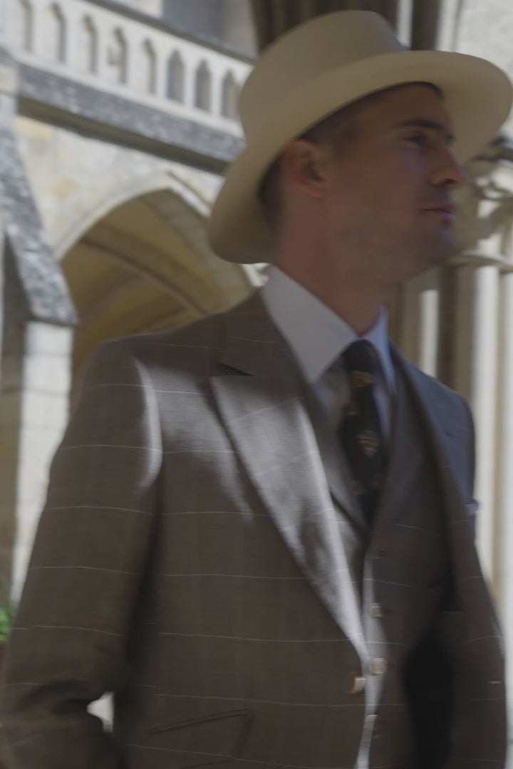 Le Kensington – Beige linen with cream white checks