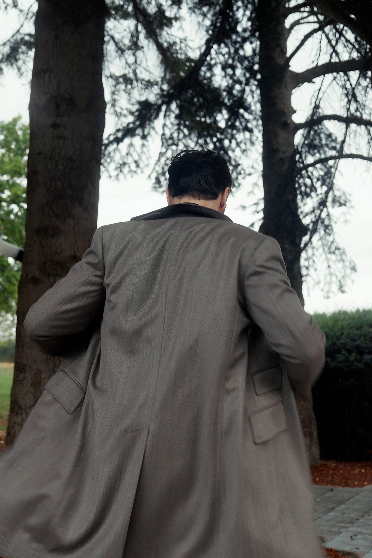 Vittorio coat in beige and brown whipcord, from the back