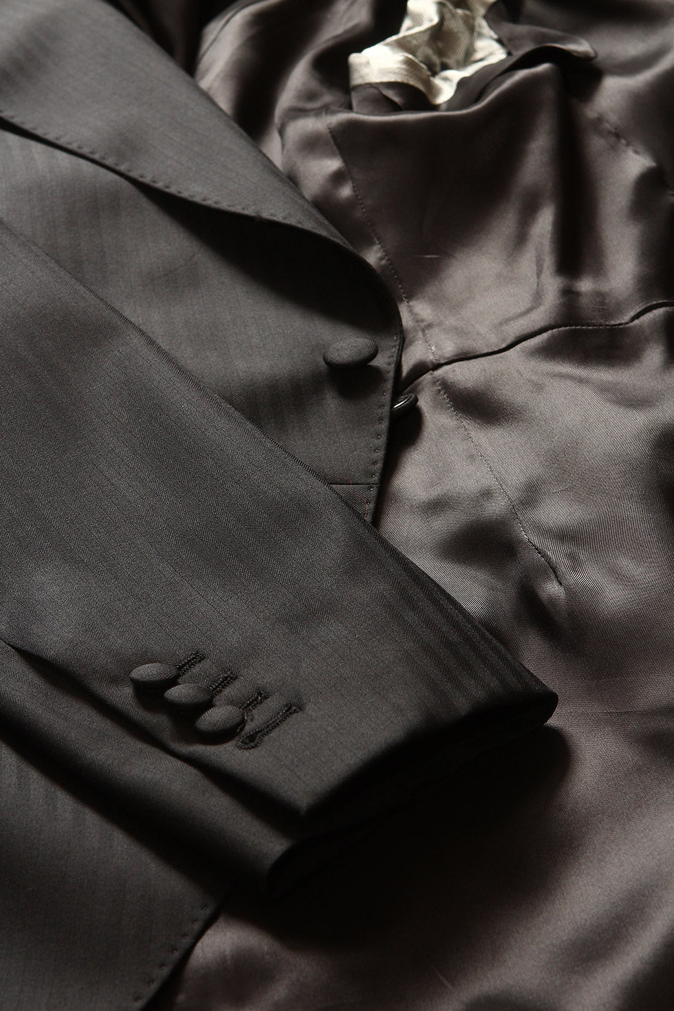 The Morning Coat – Charcoal grey herringbone – WICKET