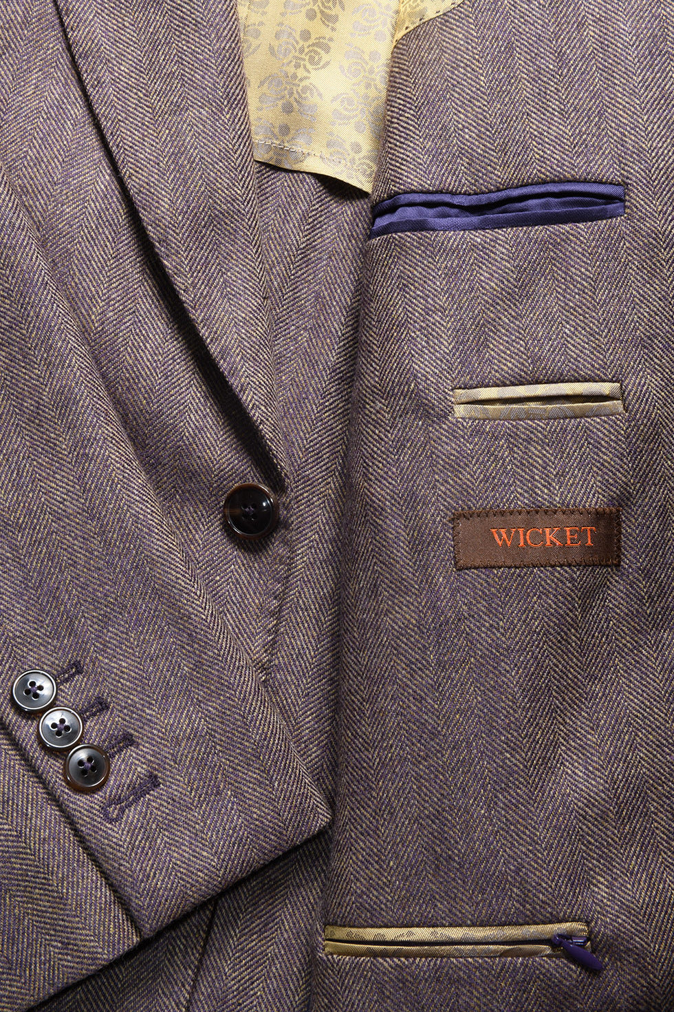 La Rome – Beige and Parma violet herringbone pattern – WICKET