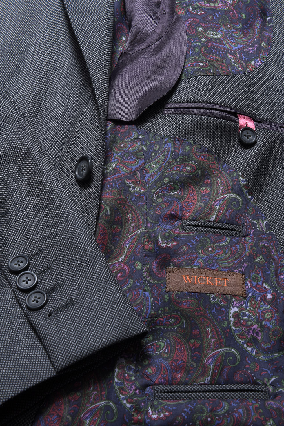 Le Kensington – Sublime grey grain de caviar – WICKET