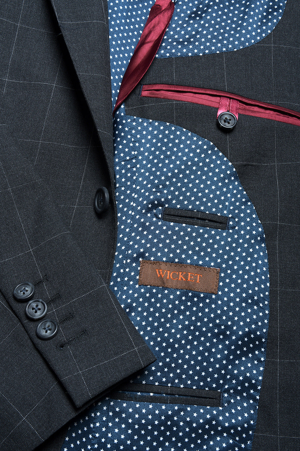 Le Kensington – Deep grey with a fine white overcheck, tropical virgin wool – WICKET